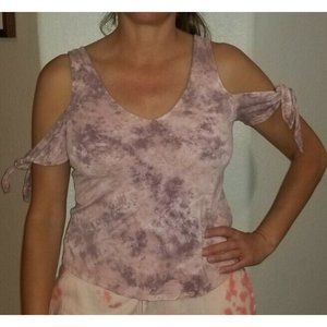American Eagle Soft and Sexy Pink and Purple Tie Dye Cold Shoulder Tie Shirt XS.